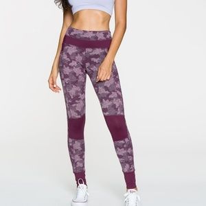 Purple camo leggings
